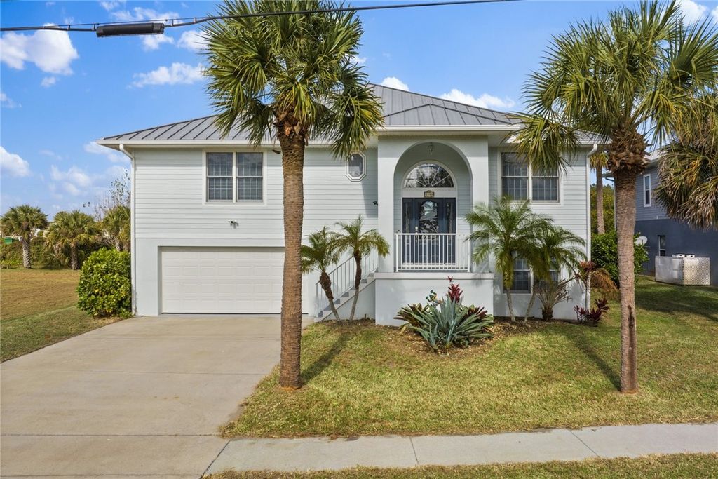Photo of 5440 95th Street, Sebastian, FL 32958 (MLS # 289341)