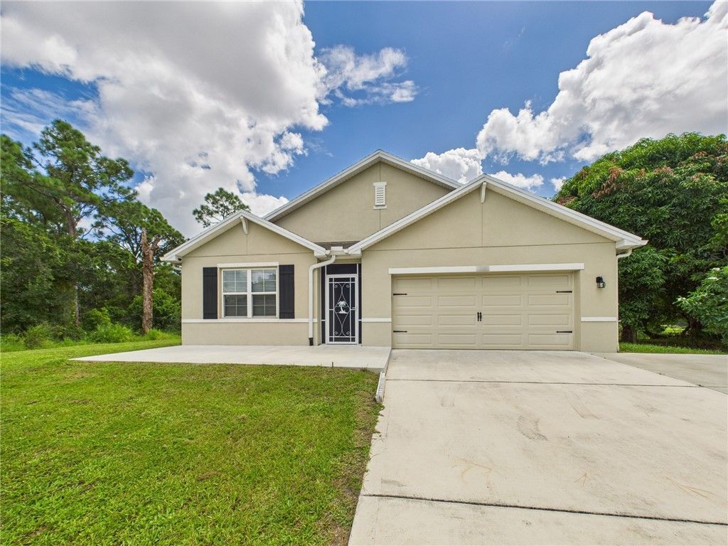 Photo of 1066 Laconia Street, Sebastian, FL 32958 (MLS # 290512)