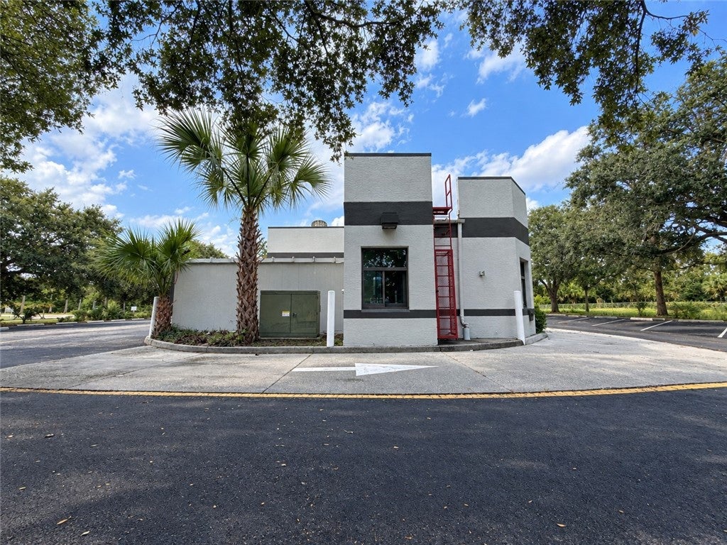 1919 94th Court