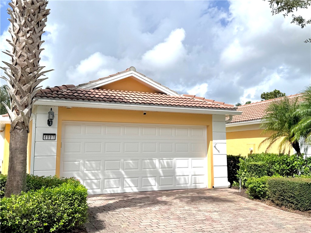 Vero Beach, Florida 32967, United States, 3 Bedrooms Bedrooms, ,2 BathroomsBathrooms,Residential,Active,227166