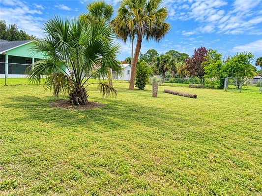 1036 8TH ST SW, VERO BEACH, FL 32962 - Image 81dc0e2ea3e0a542bb4c731ff5940632/3044937344