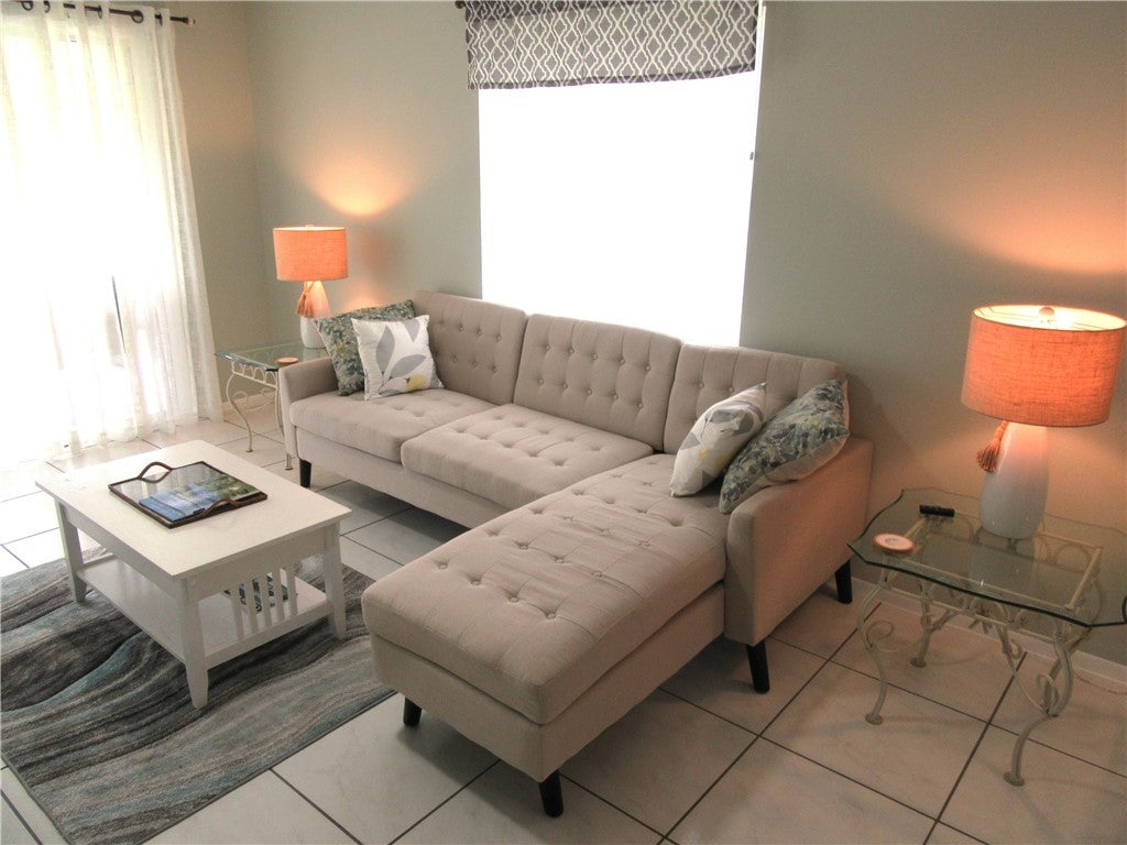 35 Pine Arbor Lane 201