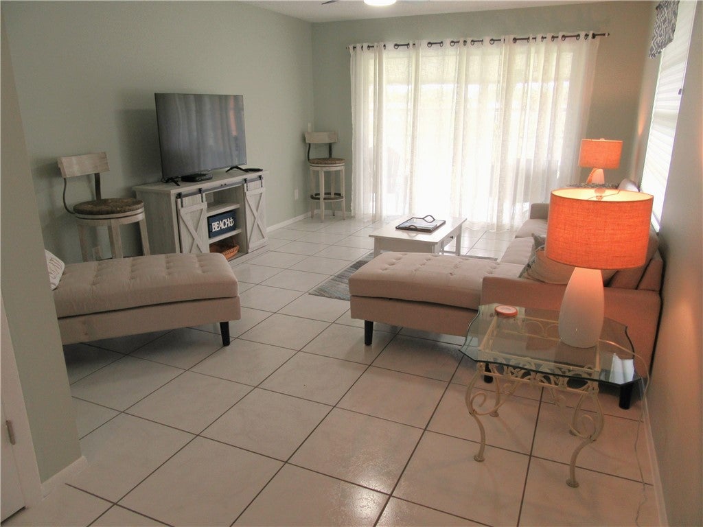 35 Pine Arbor Lane 201