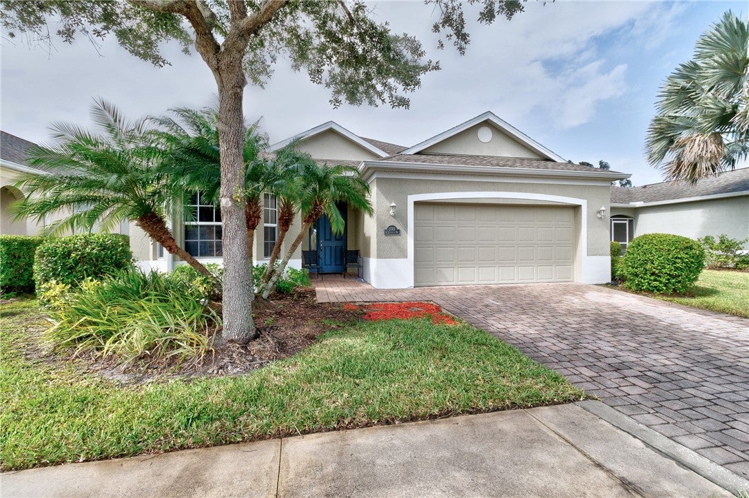 2765 W Brookfield Way