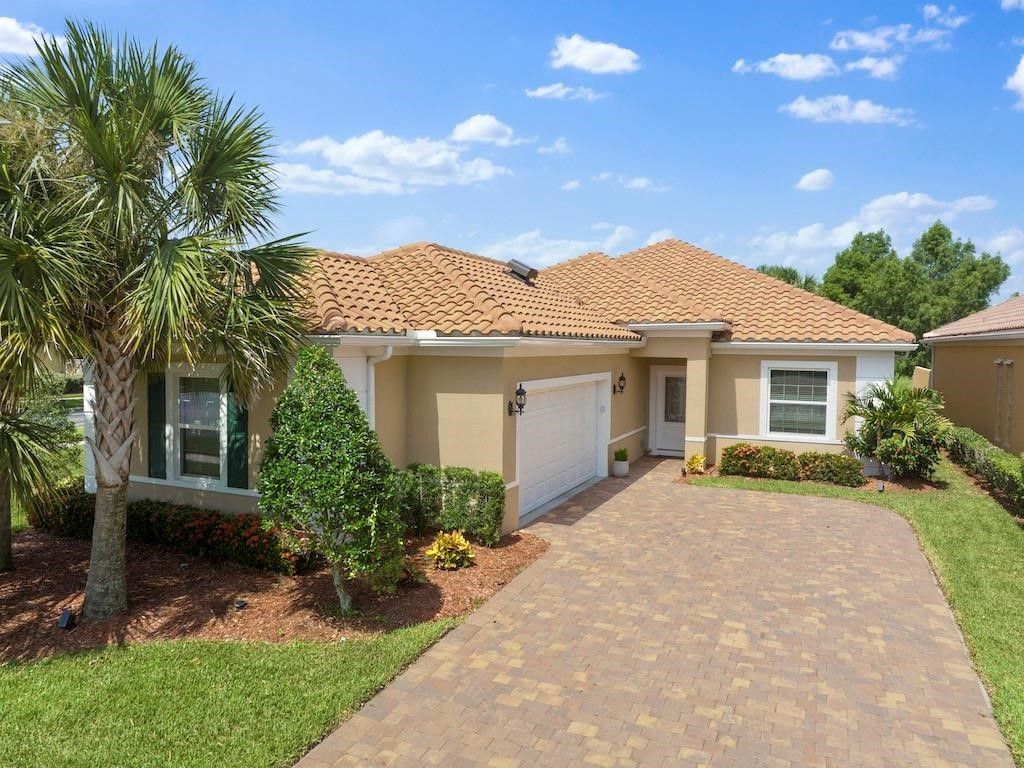 Photo of 3490 Leclaire Lane SE, Palm Bay, FL 32909 (MLS # 291547)