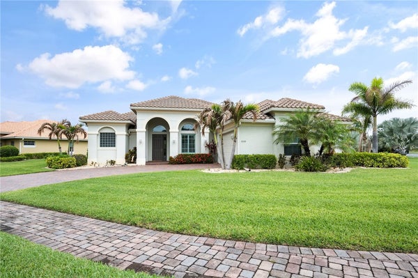 5520 61ST PL, VERO BEACH, FL 32967 - Image 86beb6655d080263ea44e9dff8d371c3/4237855966
