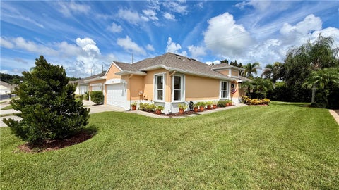 433 N Tangerine Square Sw, Vero Beach, FL 32968
