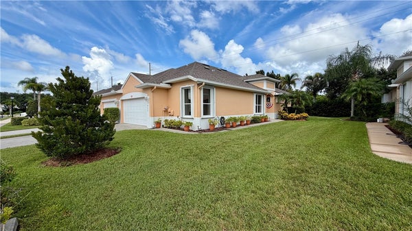 433 N TANGERINE SQ SW, VERO BEACH, FL 32968 - Image 879bea4fae7e86fb3acbf465f6fb0a77/3423308497