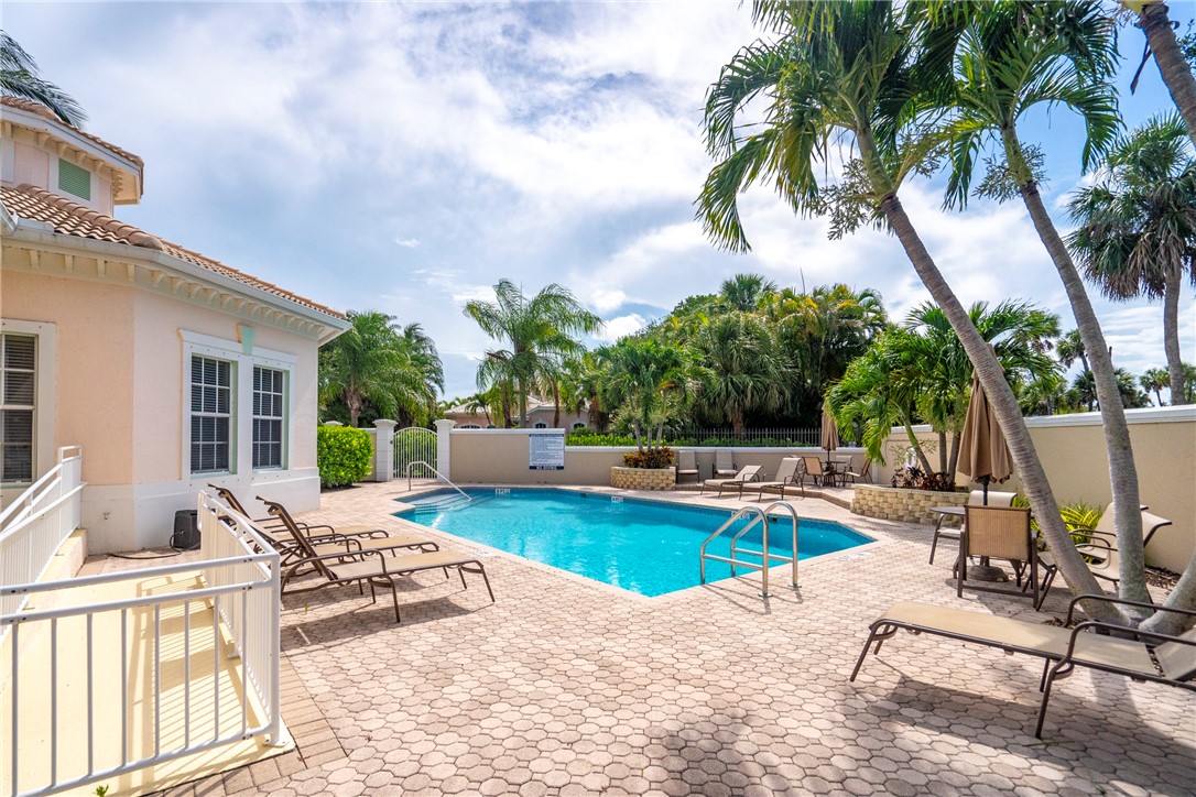 Vero Beach, Florida 32963, United States, 3 Bedrooms Bedrooms, ,2 BathroomsBathrooms,Residential,Active,165644