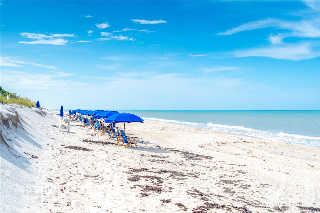 Vero Beach, Florida 32963, United States, 3 Bedrooms Bedrooms, ,2 BathroomsBathrooms,Residential,Active,165644