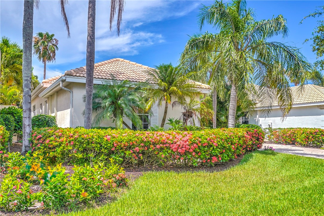 Vero Beach, Florida 32963, United States, 3 Bedrooms Bedrooms, ,2 BathroomsBathrooms,Residential,Active,165644