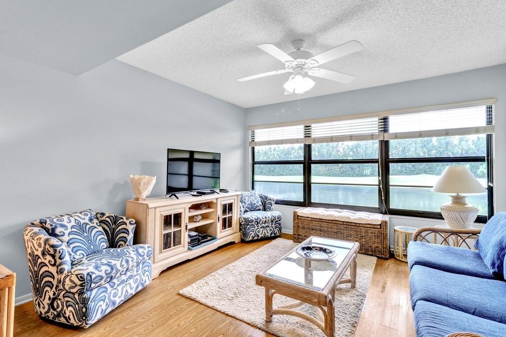 Photo of 18 Plantation Drive #206, Vero Beach, FL 32966 (MLS # 291004)