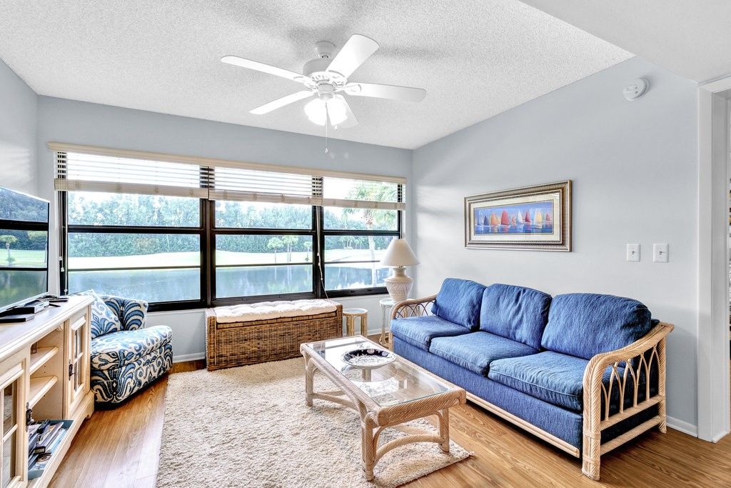 Photo of 18 Plantation Drive #206, Vero Beach, FL 32966 (MLS # 291004)