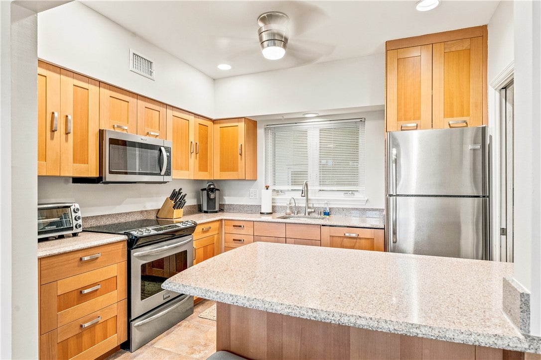 5035 Harmony Circle 202