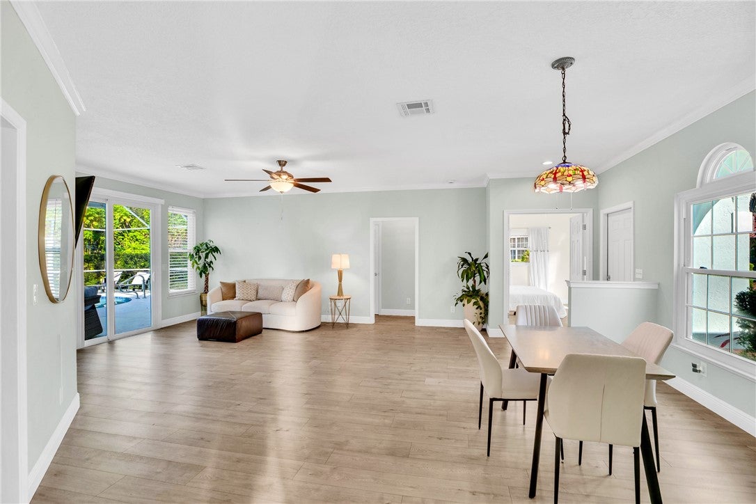 2525 46th Road