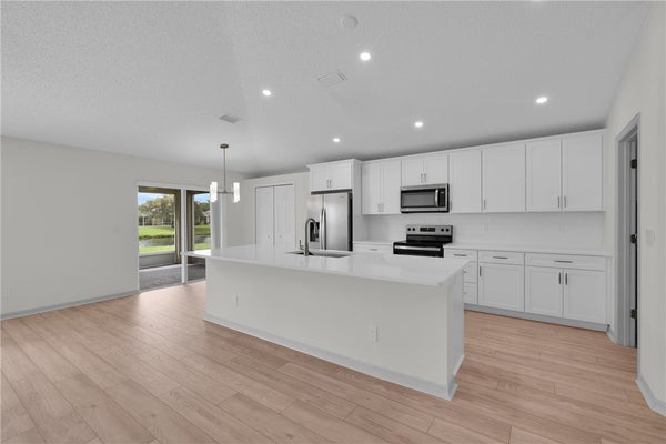 1415 10TH MNR, VERO BEACH, FL 32960 - Image 8a85a3d782f8b7ce04ea5a7b1fae992b/1475342908