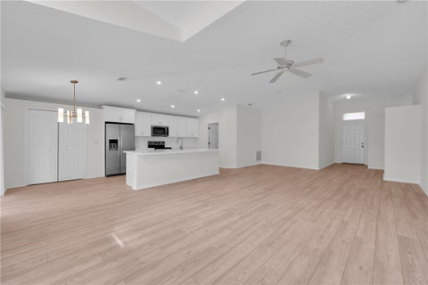 1415 10th Manor, Vero Beach, FL 32960