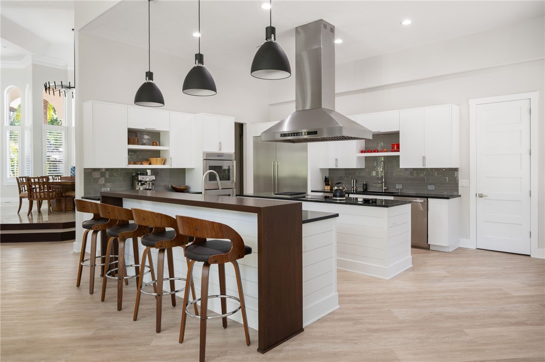 Vero Beach, Florida, 32963, United States, 4 Bedrooms Bedrooms, ,4 BathroomsBathrooms,Residential,Active,1810553