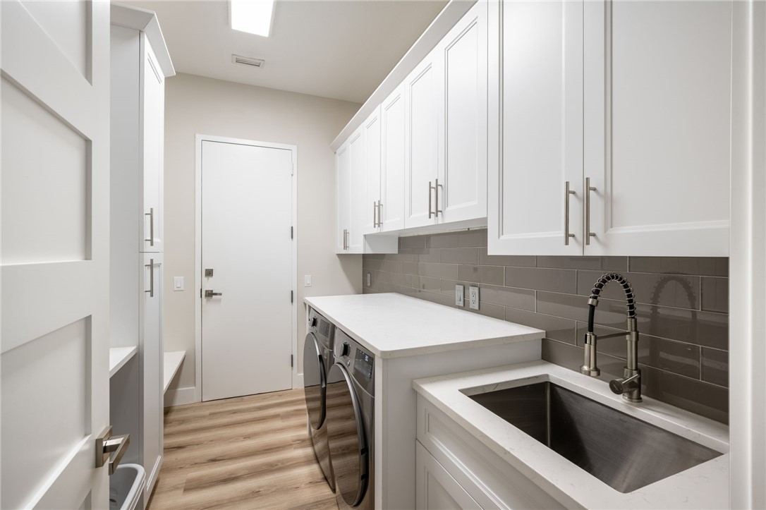 Vero Beach, Florida, 32963, United States, 4 Bedrooms Bedrooms, ,4 BathroomsBathrooms,Residential,Active,1810553