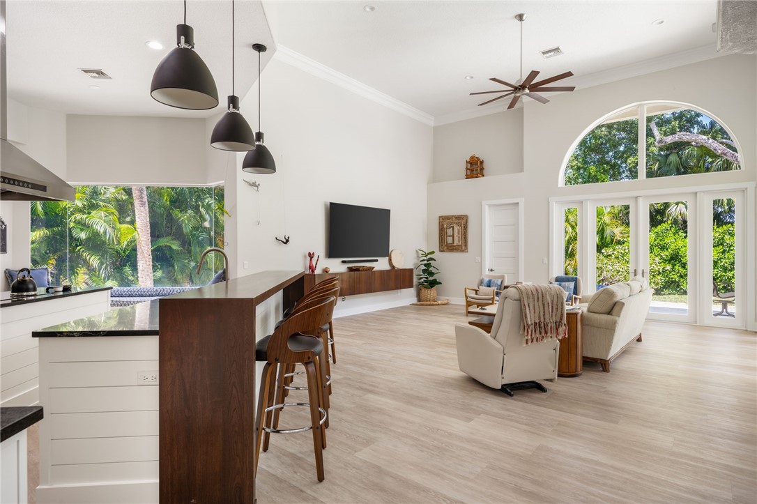 Vero Beach, Florida, 32963, United States, 4 Bedrooms Bedrooms, ,4 BathroomsBathrooms,Residential,Active,1810553