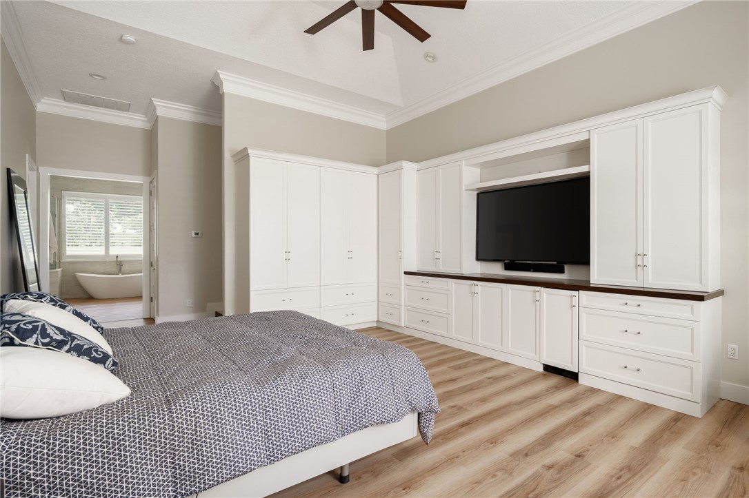 Vero Beach, Florida, 32963, United States, 4 Bedrooms Bedrooms, ,4 BathroomsBathrooms,Residential,Active,1810553