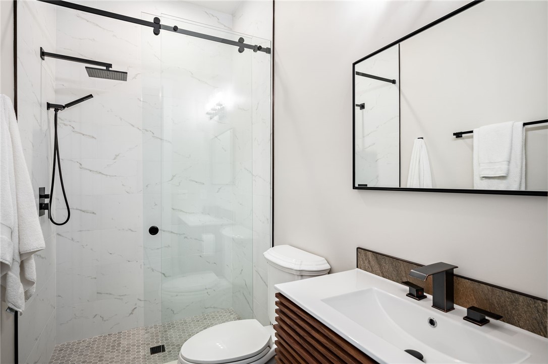 Vero Beach, Florida, 32963, United States, 4 Bedrooms Bedrooms, ,4 BathroomsBathrooms,Residential,Active,1810553