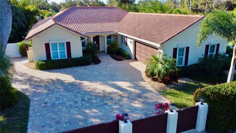 Photo of 506 Cypress Road, Vero Beach, FL 32963 (MLS # 293460)
