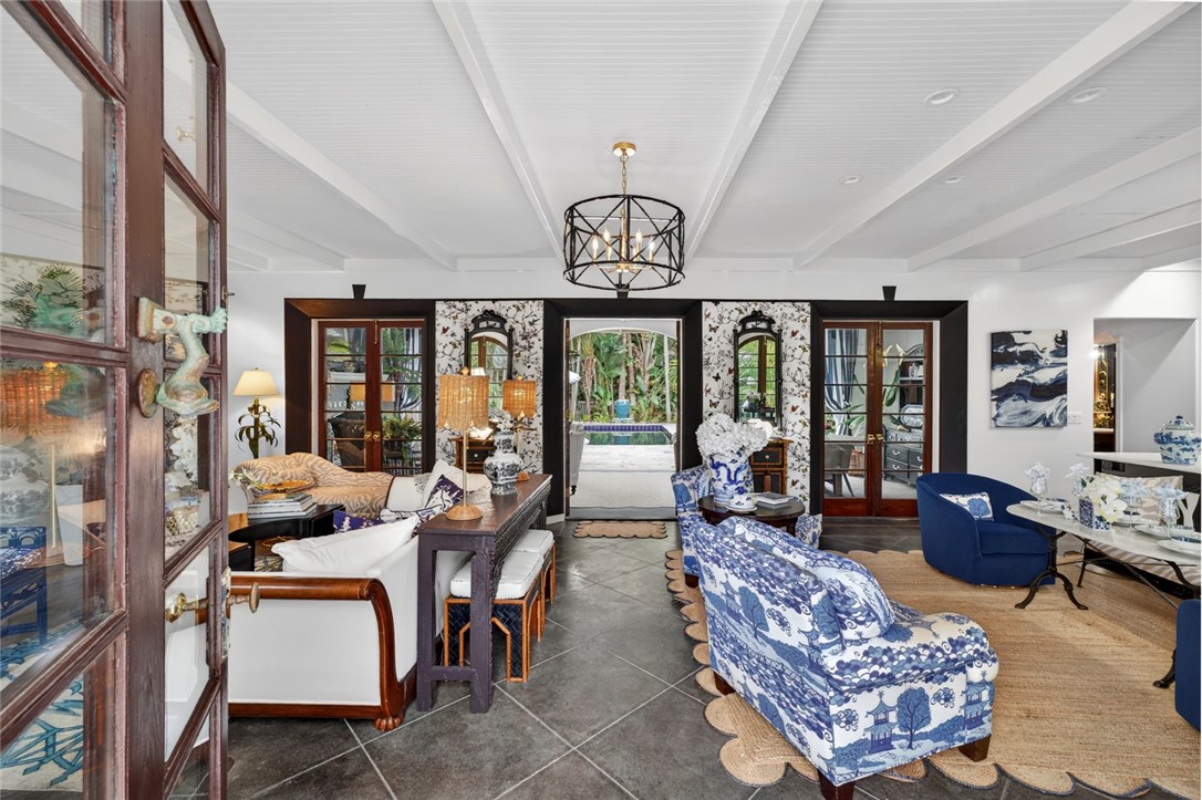 2095 S Porpoise Point Lane