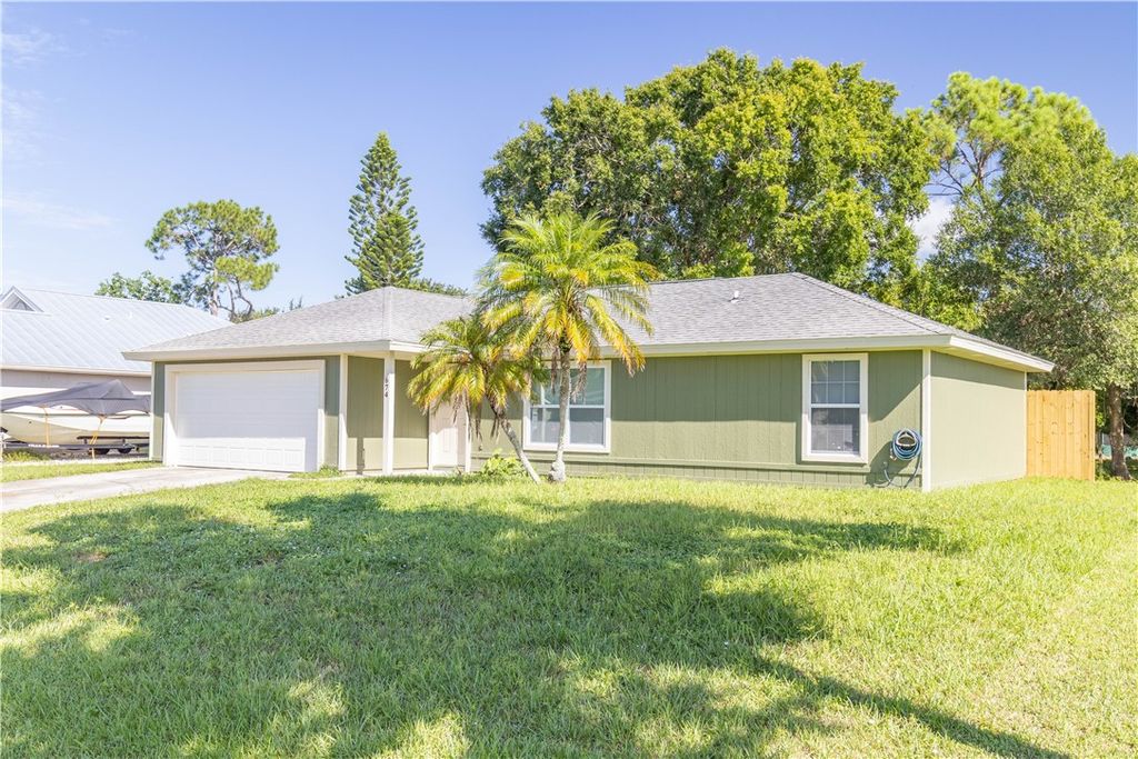 Photo of 674 Beard Avenue, Sebastian, FL 32958 (MLS # 290951)