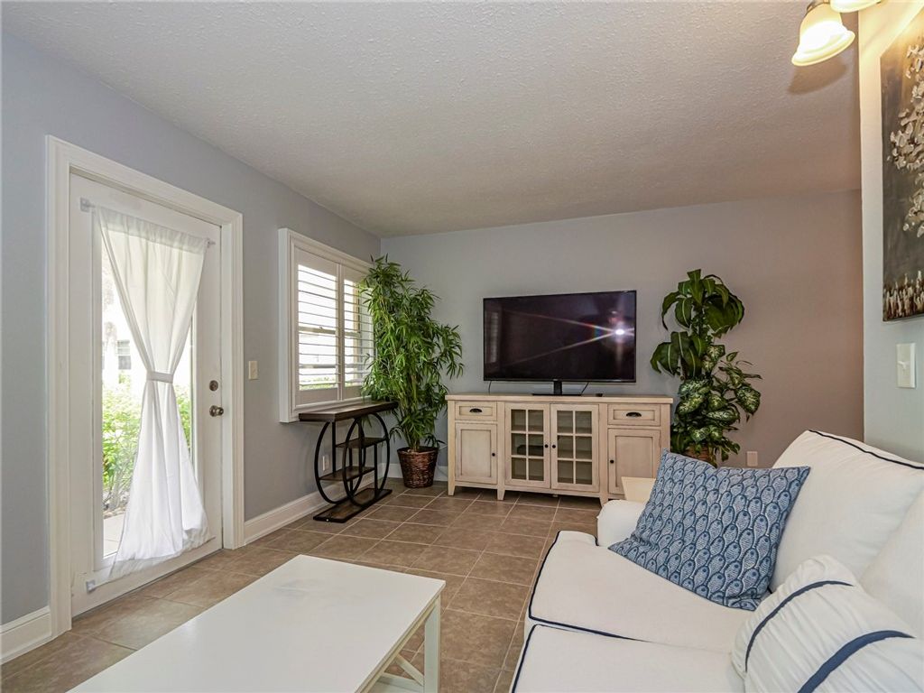 Photo of 44 Vista Gardens Trail #104, Vero Beach, FL 32962 (MLS # 291610)