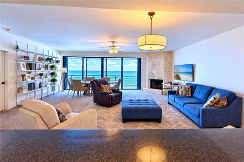5554 Highway A1a 301, Indian River Shores, FL 32963