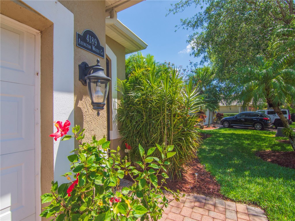 4189 Abington Woods Circle