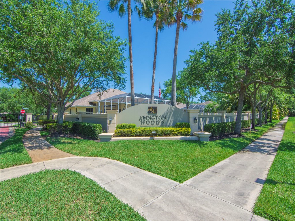 4189 Abington Woods Circle