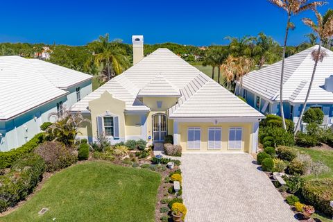 Property photo of 880 Saint James Lane, Vero Beach, FL 32967