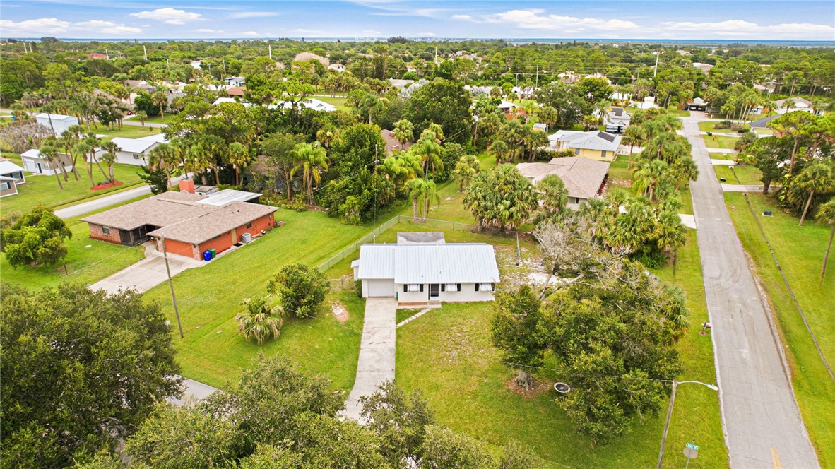 Photo 1 of 33 — 273 Easy Street, Sebastian, FL 32958