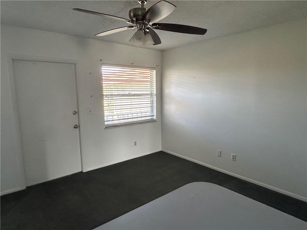 74 Royal Oak Court 204 - Photo 3