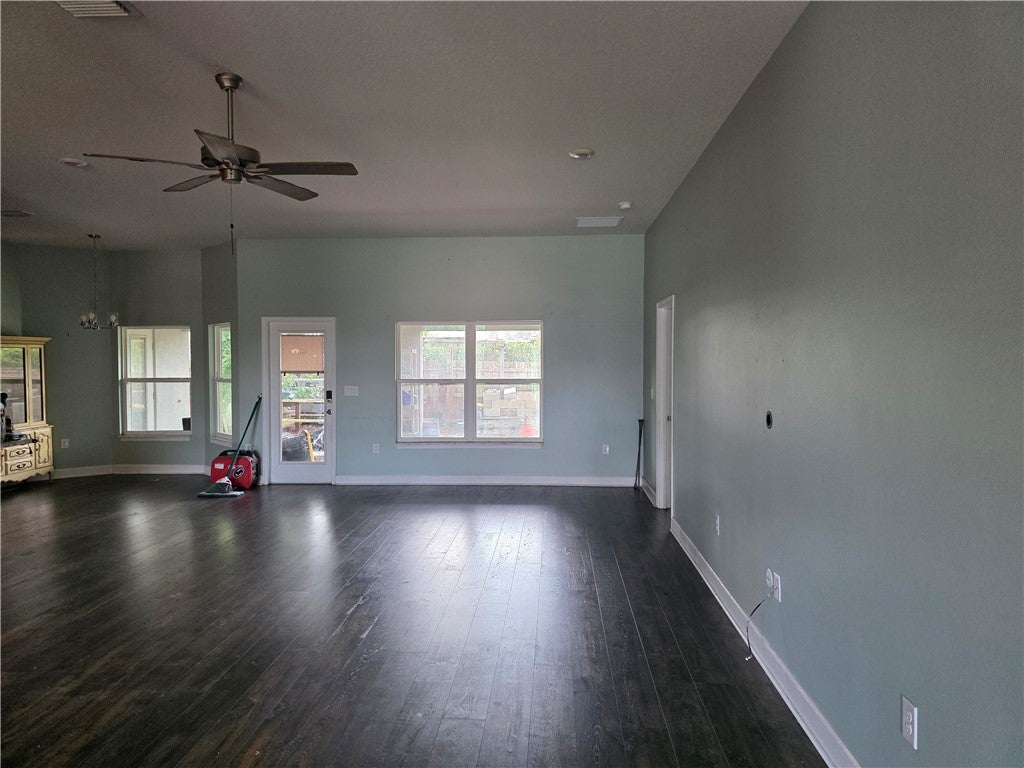 989 Bermuda Avenue