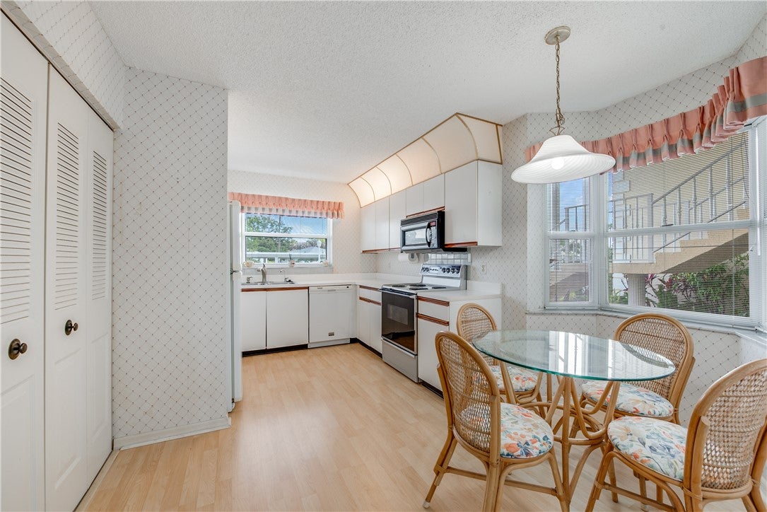 361 N Grove Isle Circle 361