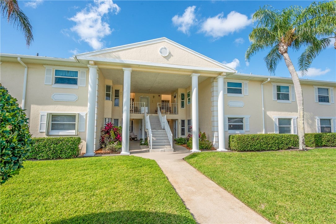 361 N Grove Isle Circle 361