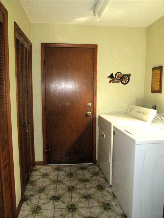 Melbourne, Florida 32934, United States, 3 Bedrooms Bedrooms, ,2 BathroomsBathrooms,Residential,Active,225056