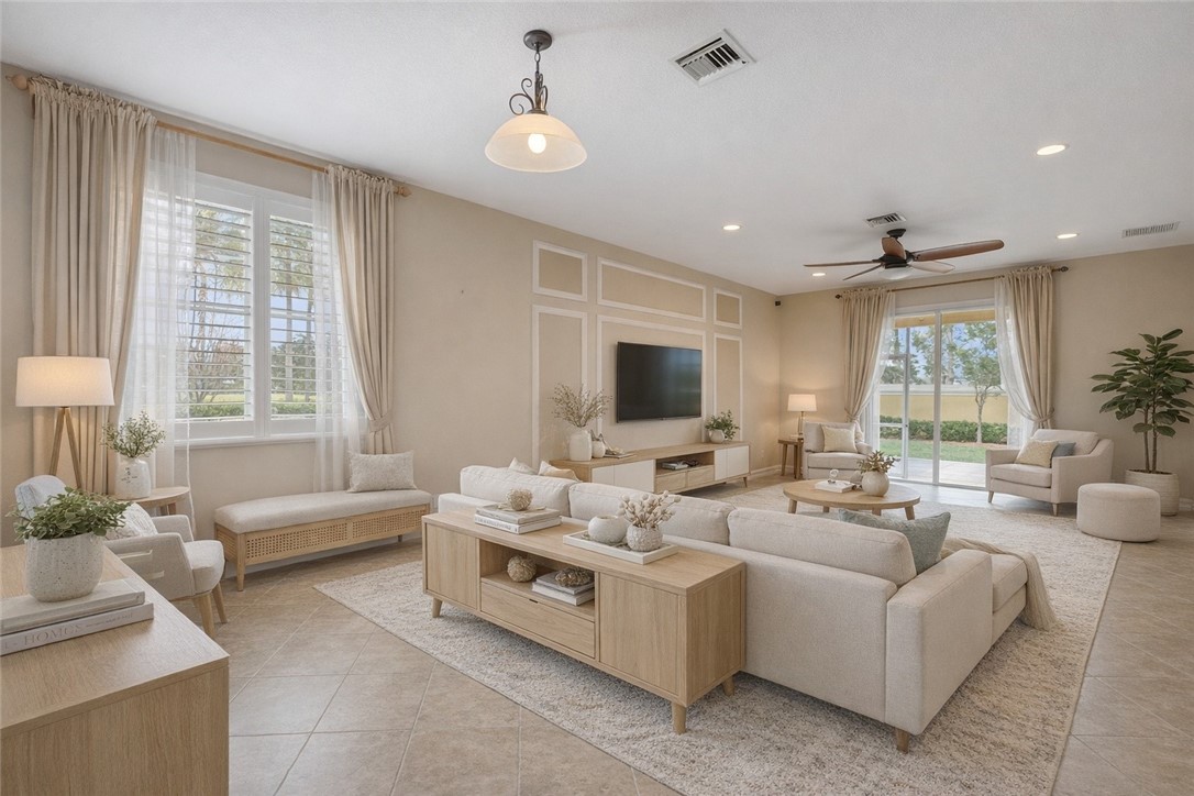 6305 Oxford Circle 101A