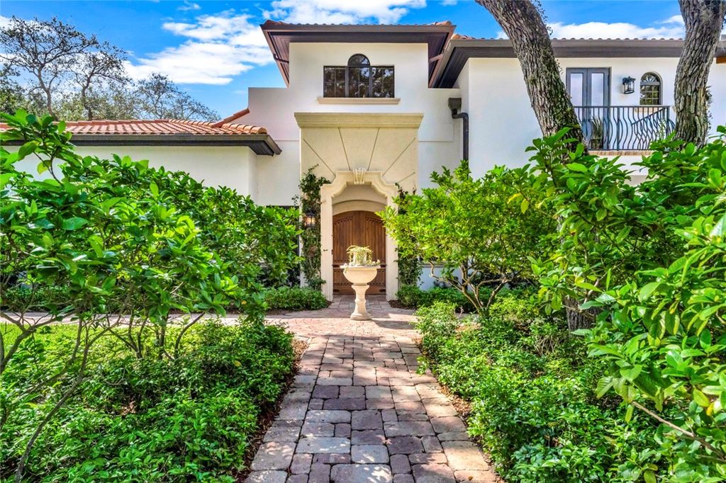 Photo of 906 Seagrape Lane, Vero Beach, FL 32963 (MLS # 291497)