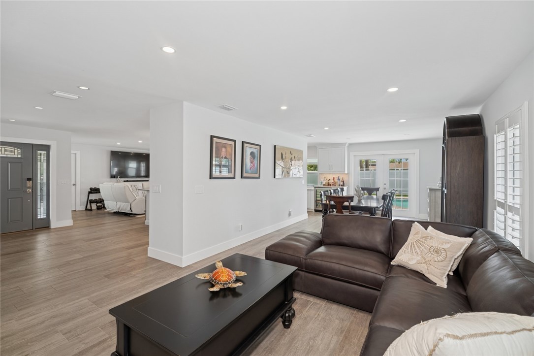 Satellite Beach, Florida 32937, United States, 3 Bedrooms Bedrooms, ,2 BathroomsBathrooms,Residential,Active,171656