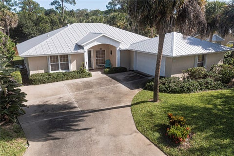 5880 40th Lane, Vero Beach, FL 32966