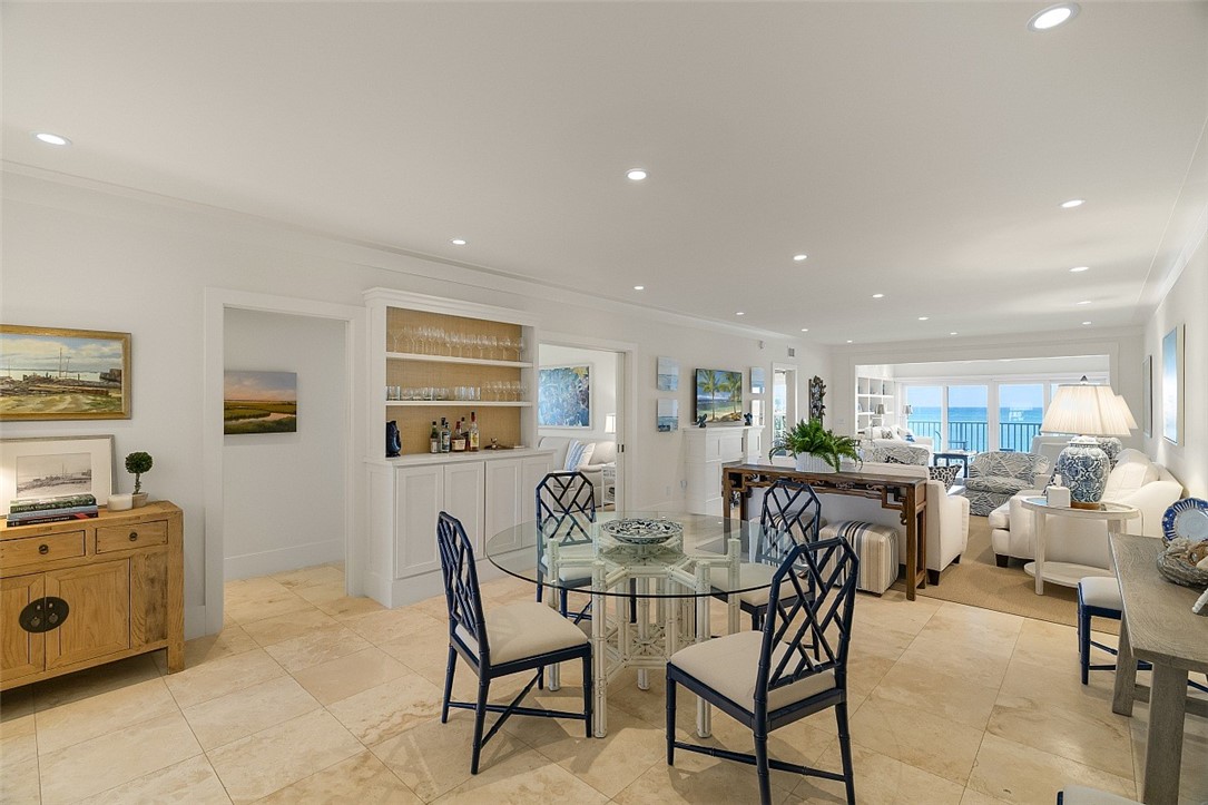 700 Beach Road 250
