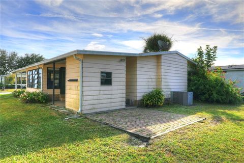 A home in Barefoot Bay