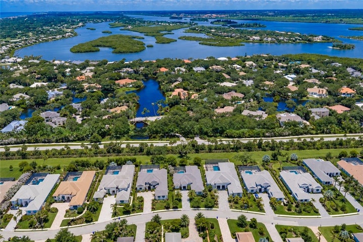 Photo 1 of 33 — 1453 River Club Drive, Vero Beach, FL 32963
