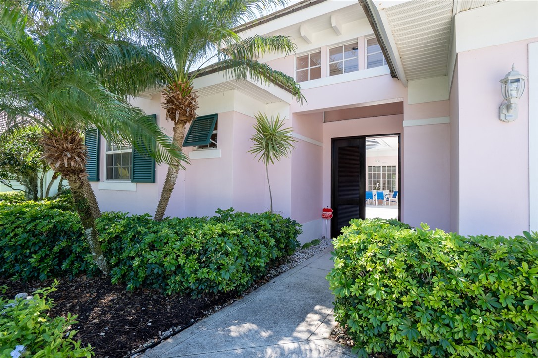 1173 Governors Way Vero Beach - 457269008