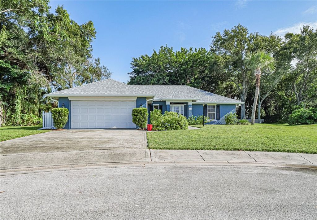 Photo of 5060 9th Lane, Vero Beach, FL 32966 (MLS # 291579)