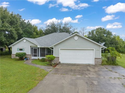 A home in Fellsmere